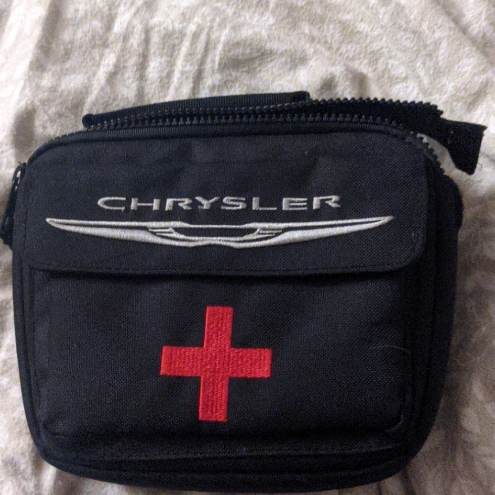 1st Aid car bag